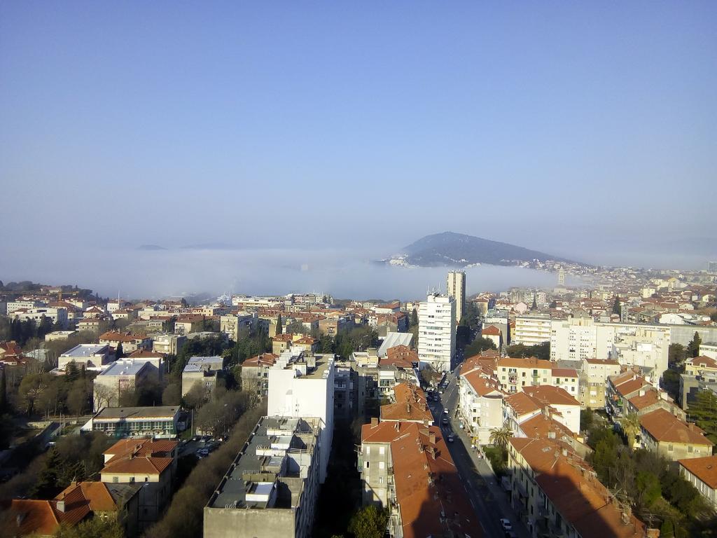 Apartment Penthouse Ema Split Kültér fotó